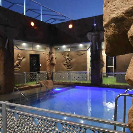 La Ru Bed & Breakfast Mount Moreland ภายนอก รูปภาพ